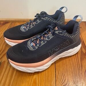 Hoka One One Bondi 6 Womens Mood Indigo Dusty Pink, Size 7